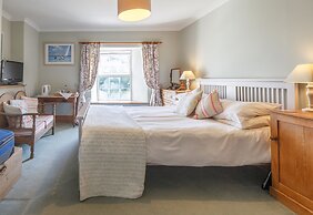 Treweens Bed & Breakfast