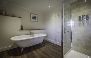 Treweens Bed & Breakfast