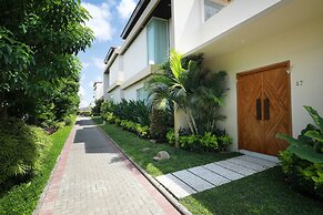 The Miracle Villas Nusa Dua