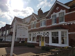 Montrose Guest House