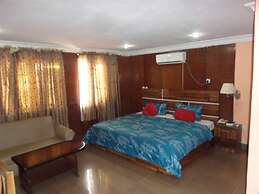 Koltotel Plaza and Suites