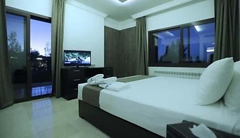 Green Lake Hotel - Jezzine