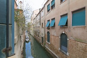 Bella Vita Charming House