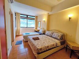 Pavilion Fahrenheit 88 - AJ home