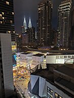 Pavilion Fahrenheit 88 - AJ home