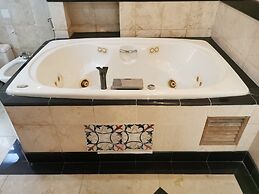 Pavilion Fahrenheit 88 - AJ home