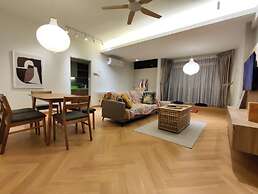 Pavilion Fahrenheit 88 - AJ home