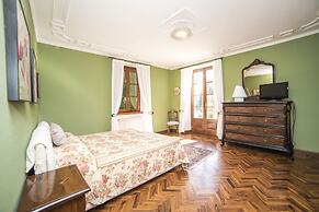 Villa Azalea