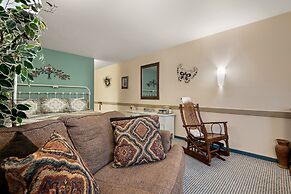 Country Living Inn