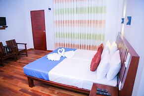 Cozy Sea View Inn
