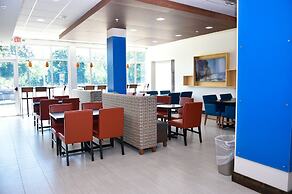 Holiday Inn Express & Suites Bensenville - O'Hare by IHG