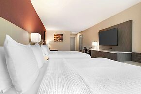 Best Western Plus Temecula Wine Country Hotel &Suites