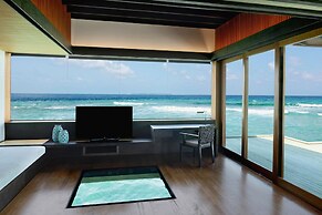 The Westin Maldives Miriandhoo Resort
