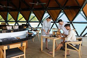 The Westin Maldives Miriandhoo Resort