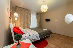 Mishel on Griboedova