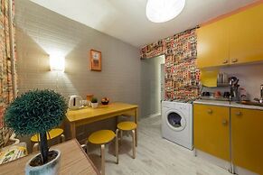 Mishel on Griboedova