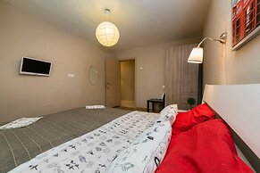 Mishel on Griboedova