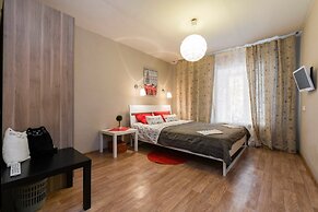 Mishel on Griboedova