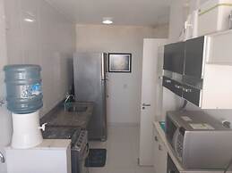 Bem Vindo a Salvador - Apartamento com Piscina, Varanda e Excelente Lo