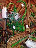 Ausan Beach Front Cottage and Restaurant