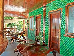 Ausan Beach Front Cottage and Restaurant