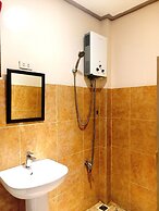 Ausan Beach Front Cottage and Restaurant