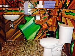 Ausan Beach Front Cottage and Restaurant