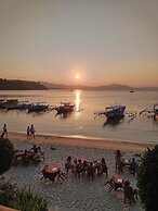 Ausan Beach Front Cottage and Restaurant