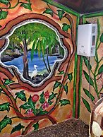 Ausan Beach Front Cottage and Restaurant