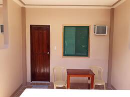 Ausan Beach Front Cottage and Restaurant