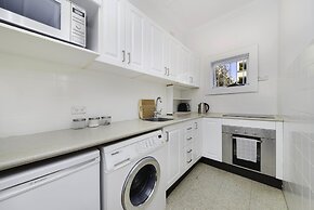 Beautiful 2Bdrm Beachside Getaway