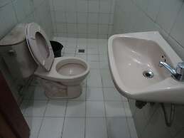 Tay LeLong's Pension House