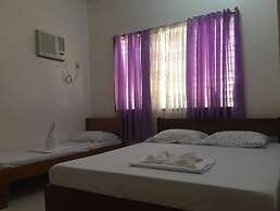 Tay LeLong's Pension House