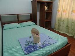 Tay LeLong's Pension House