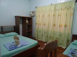 Tay LeLong's Pension House