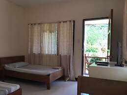 Tay LeLong's Pension House