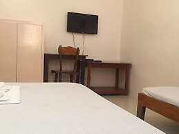 Tay LeLong's Pension House