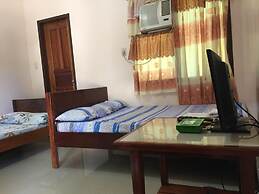 Tay LeLong's Pension House