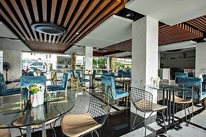 Holatel Hotel Phitsanulok