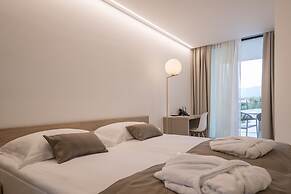 Joel Hotel