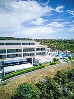 Joel Hotel