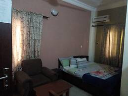 Prowess Hotel and Suites