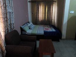 Prowess Hotel and Suites