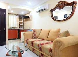 SDM Tavern and Suites