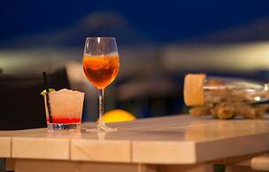 Assano Sea Front Luxury