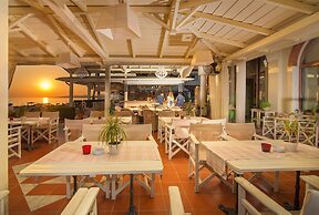 Assano Sea Front Luxury