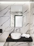 Assano Sea Front Luxury