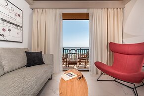 Assano Sea Front Luxury