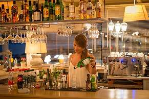 Assano Sea Front Luxury