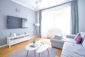 Venus Apartments - Paulay Ede Street